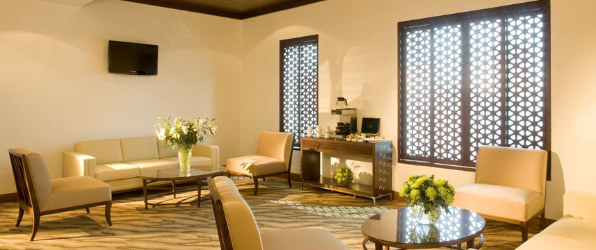 Fraser Suites  Dubai Seating Area